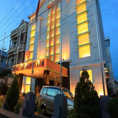 Hotel Tarakan Plaza Luaran gambar