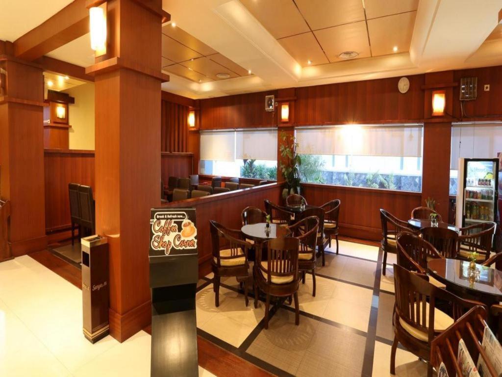 Hotel Tarakan Plaza Luaran gambar