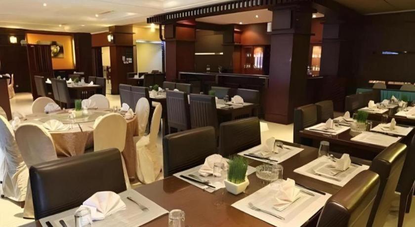 Hotel Tarakan Plaza Luaran gambar