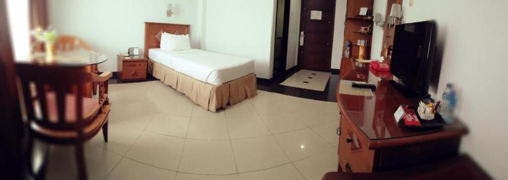 Hotel Tarakan Plaza Luaran gambar