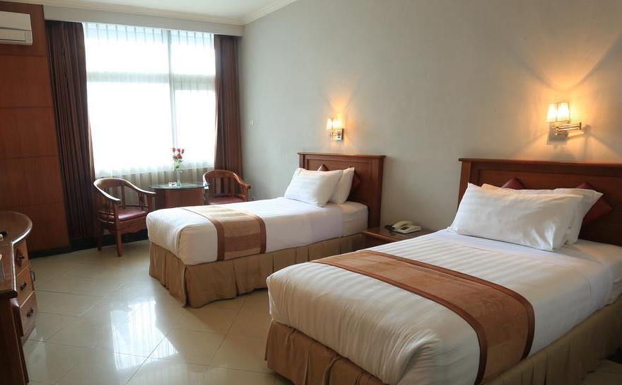 Hotel Tarakan Plaza Luaran gambar