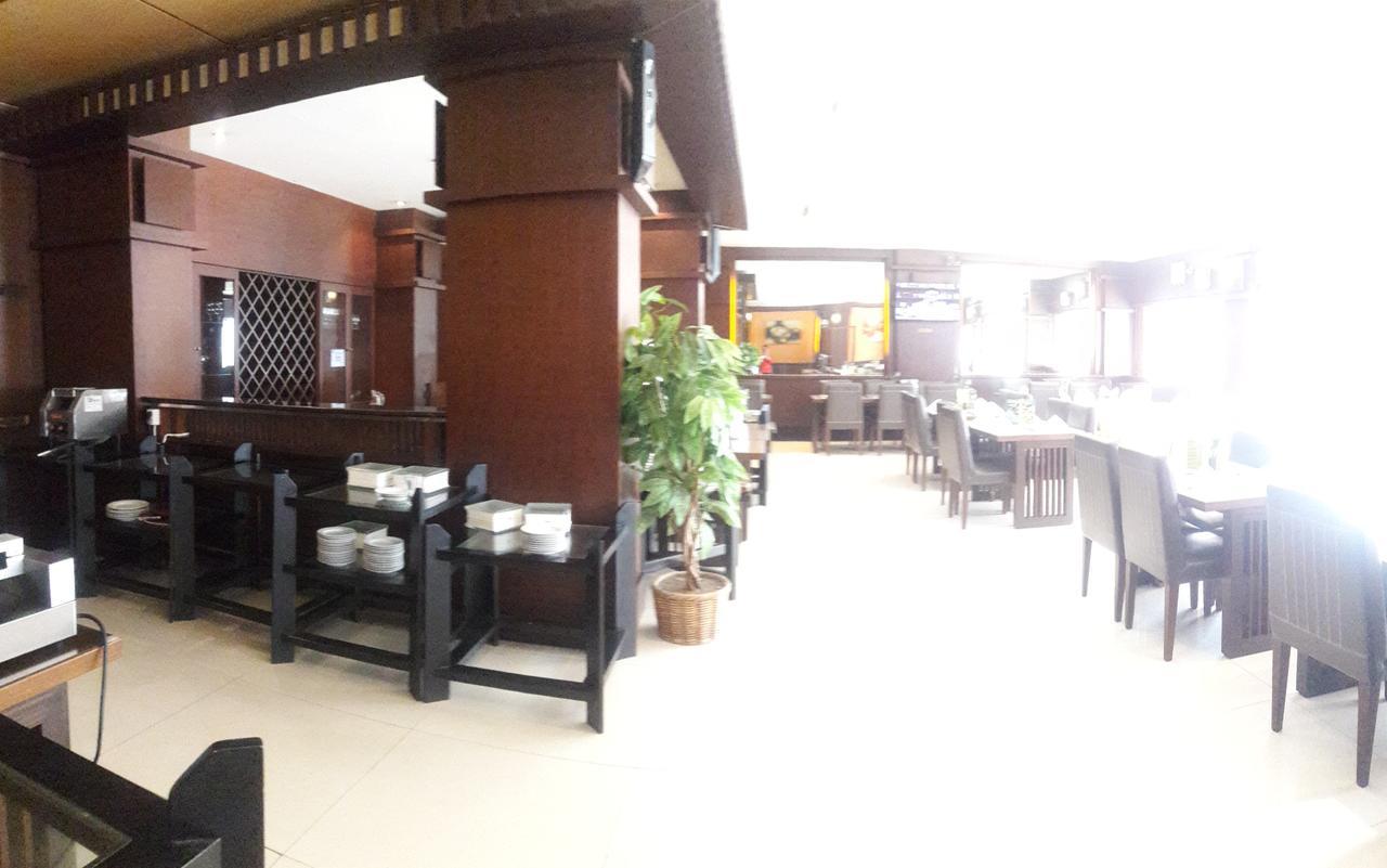 Hotel Tarakan Plaza Luaran gambar