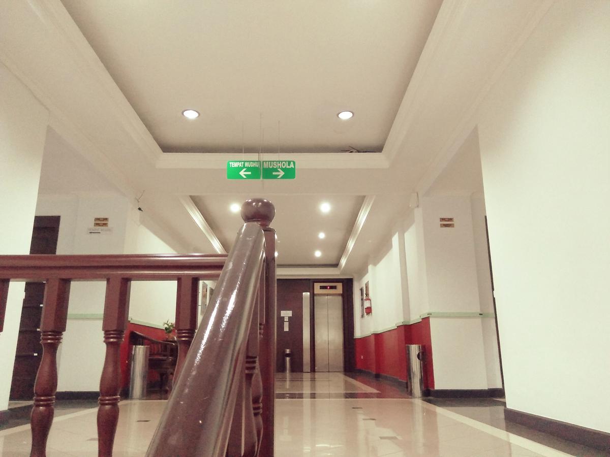 Hotel Tarakan Plaza Luaran gambar