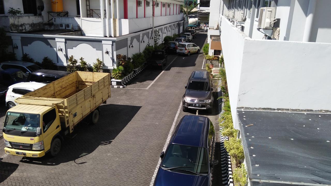 Hotel Tarakan Plaza Luaran gambar