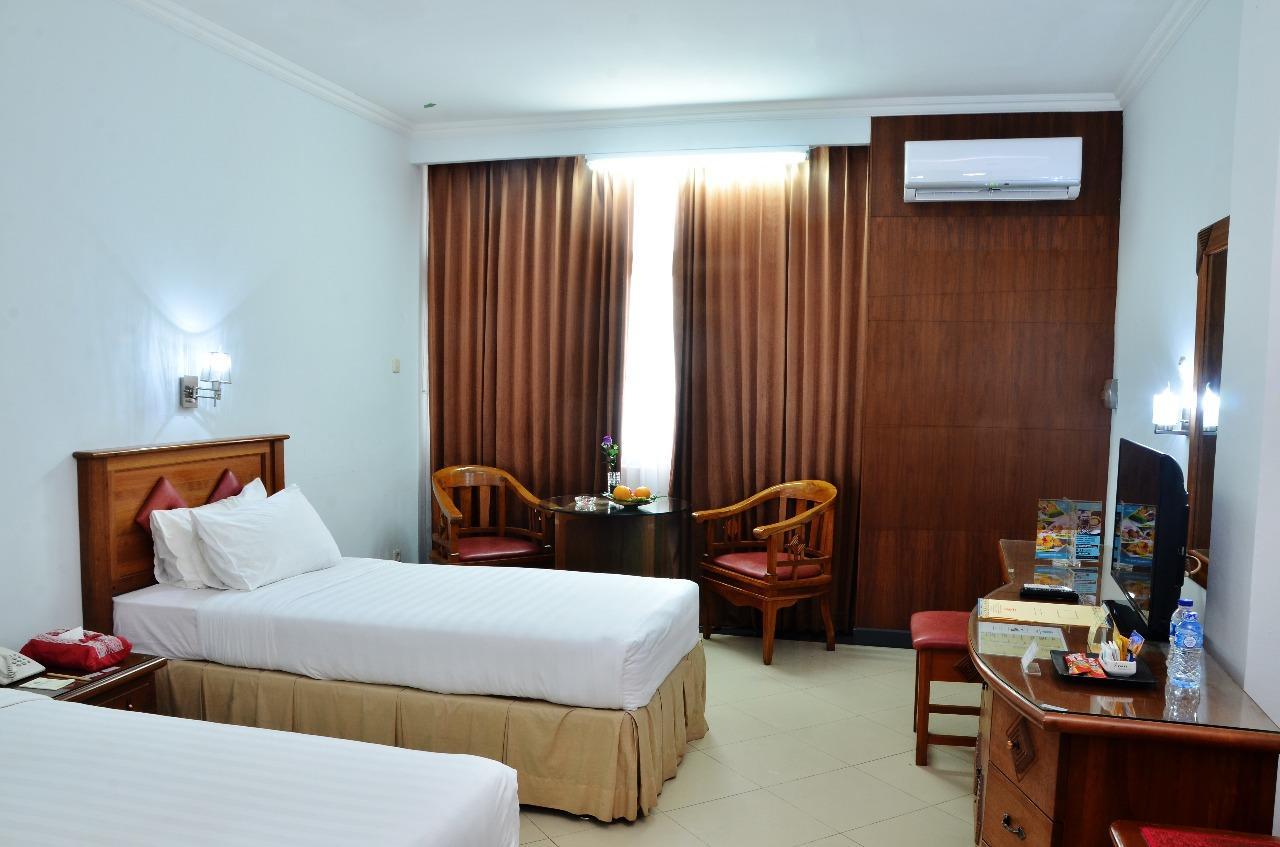Hotel Tarakan Plaza Luaran gambar